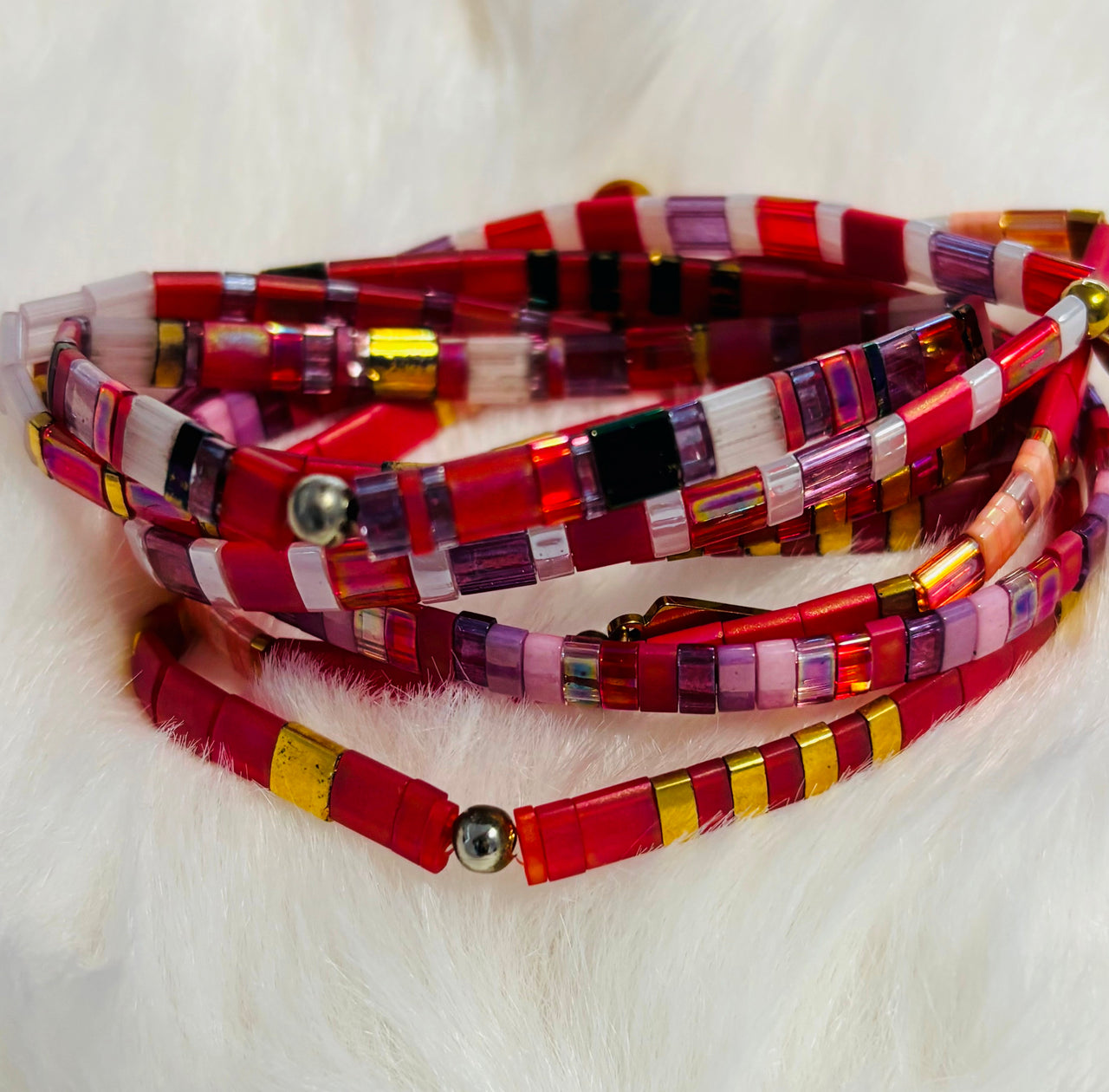 Stretchy Friendship Beaded Bracelets ( 6 ) | Trendy | Stylish | Hand Bag | Stack Of 6 Bracelets.