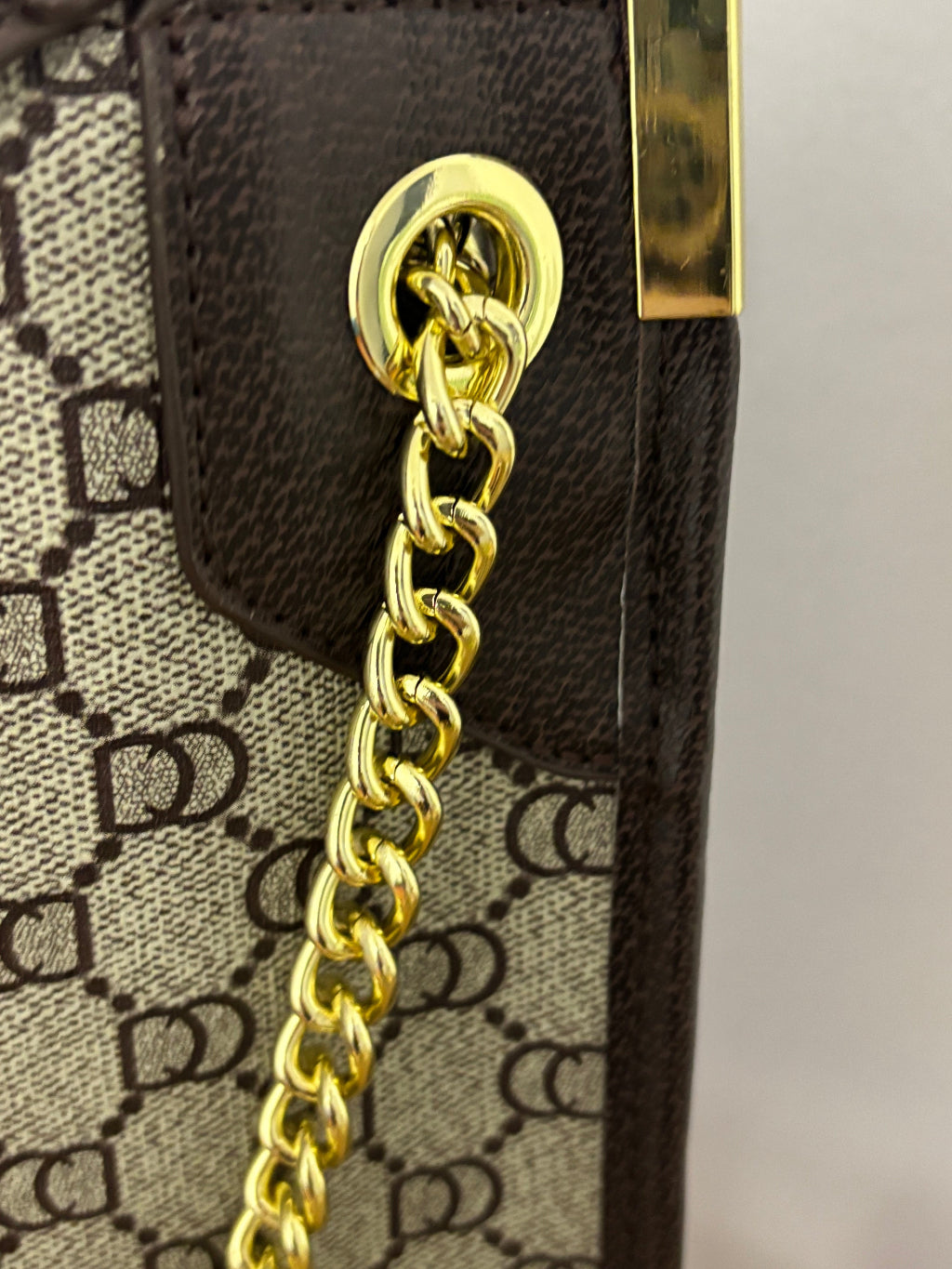 Women’s Tote Handbag | Brand New. Gold Tone Hardware And Quality Stitching . Several Compartments.Seriously the best handbag I ever owned. You can’t dirty it or break it. It carries everything.Looks super cool, and it’s better priced than anything like it